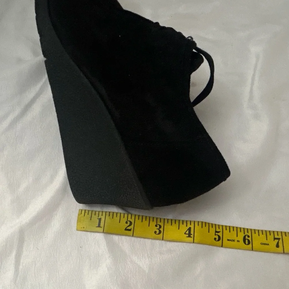 AVENUE shoes